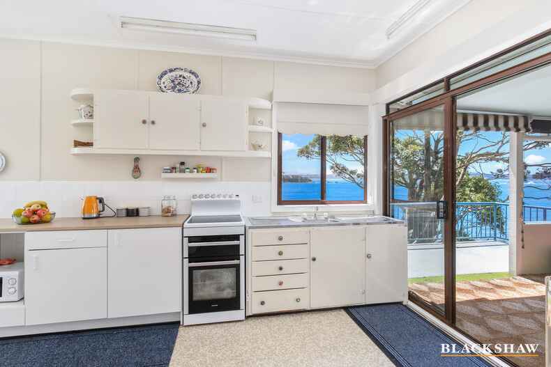 19 Bronte Crescent Sunshine Bay