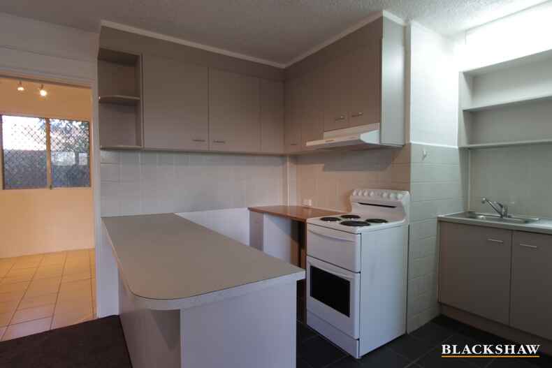 4/10 Waniassa Street Queanbeyan
