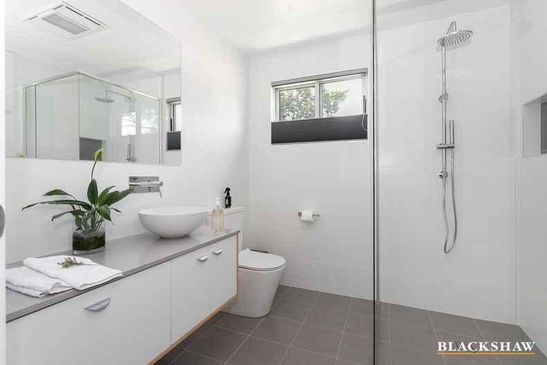 21B Barbara Crescent Denhams Beach