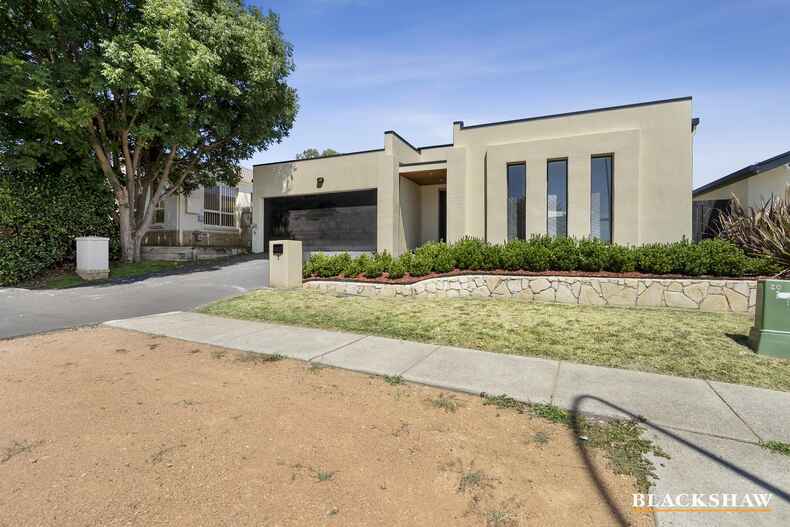 7 Eva West Street Gungahlin