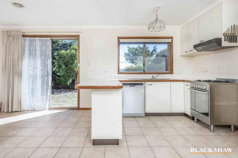 8/22 Flora Place Palmerston