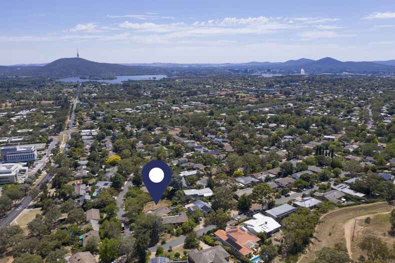 11 Beauchamp Street Deakin