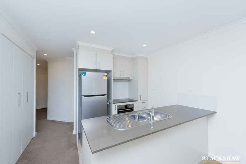 43/8 Ken Tribe Street Coombs