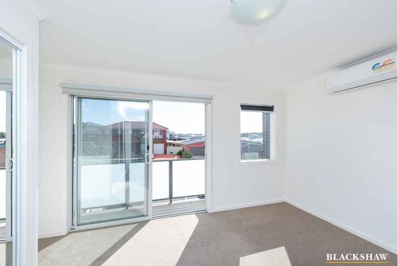43/8 Ken Tribe Street Coombs