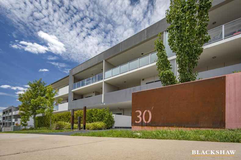 226/30 Phillip Hodgins Street Wright