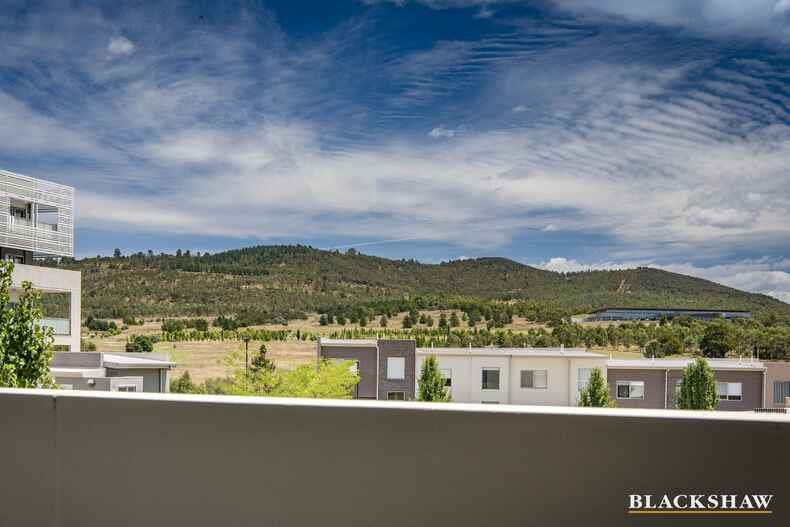 226/30 Phillip Hodgins Street Wright