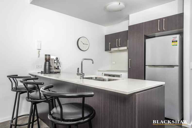 226/30 Phillip Hodgins Street Wright