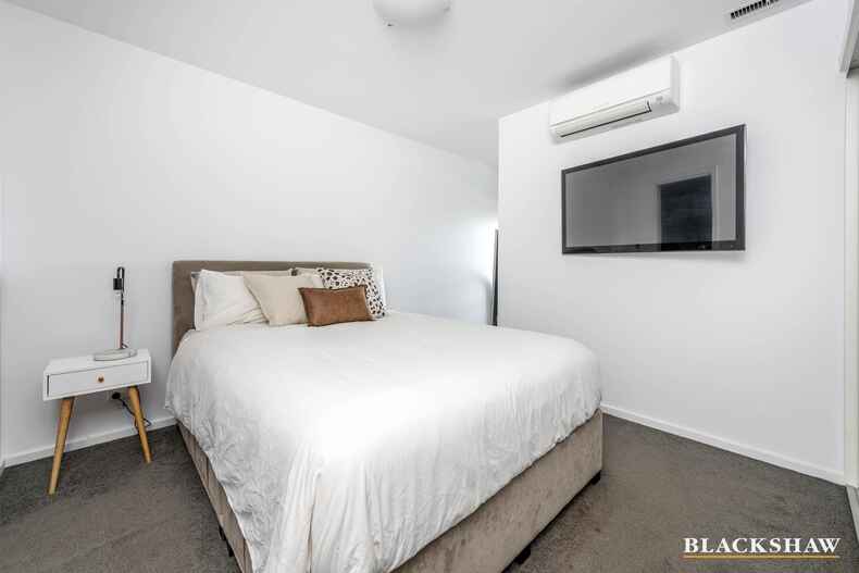 226/30 Phillip Hodgins Street Wright