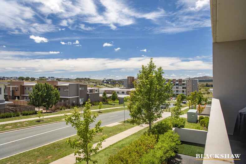 226/30 Phillip Hodgins Street Wright
