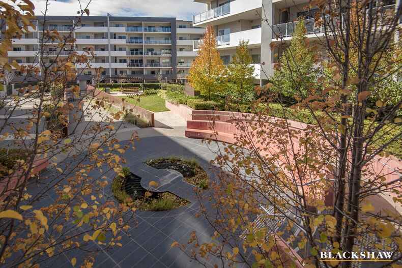226/30 Phillip Hodgins Street Wright