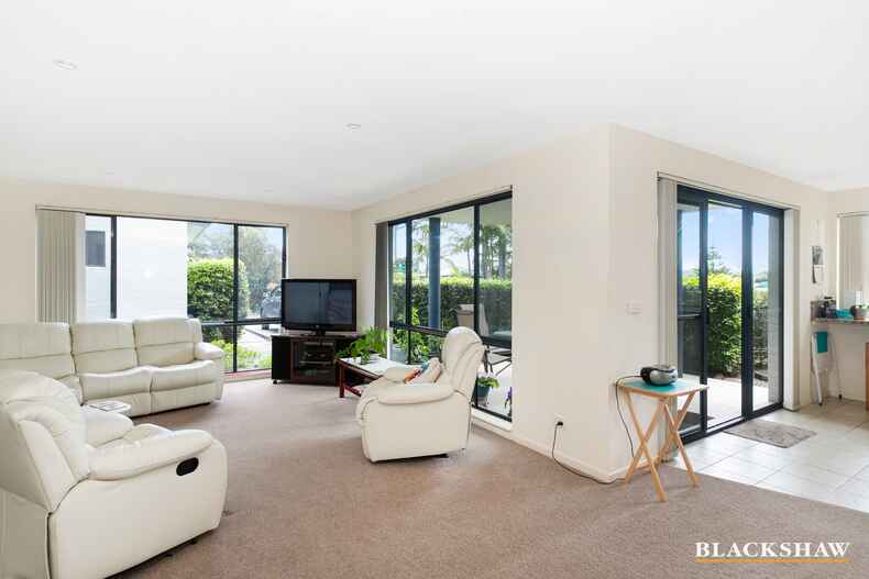 1/216 Beach Road Batehaven