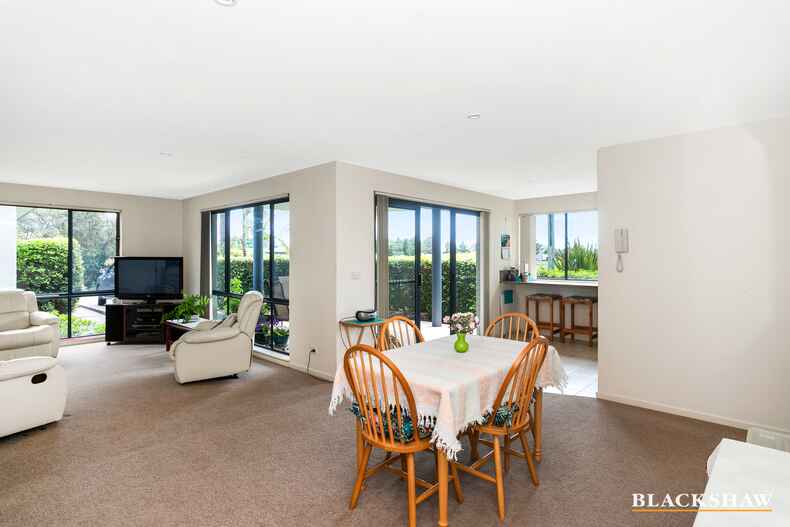 1/216 Beach Road Batehaven