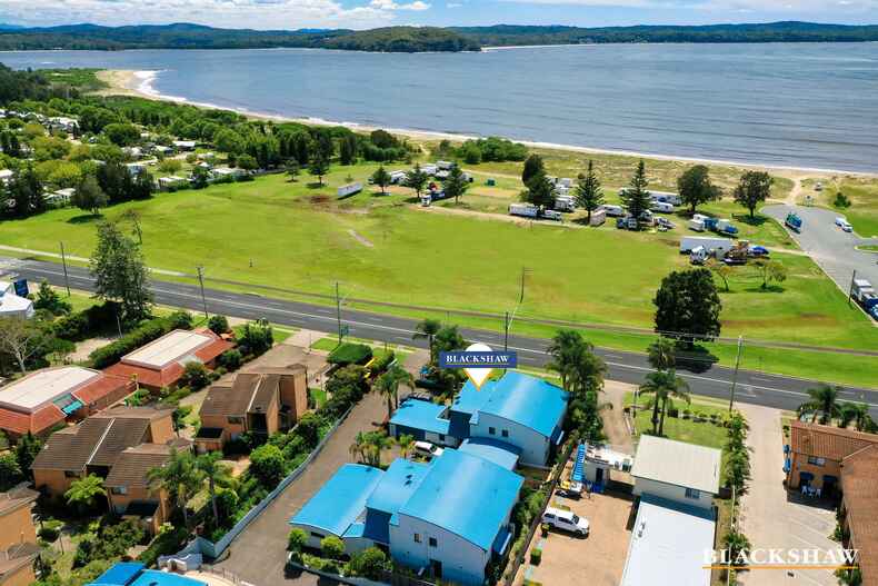 1/216 Beach Road Batehaven