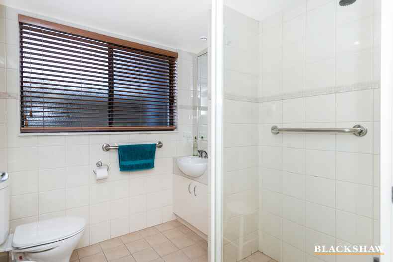 1/216 Beach Road Batehaven