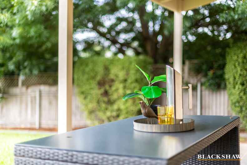120 Halloran Drive Jerrabomberra