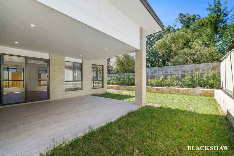 1/212 Southern Cross Drive Latham