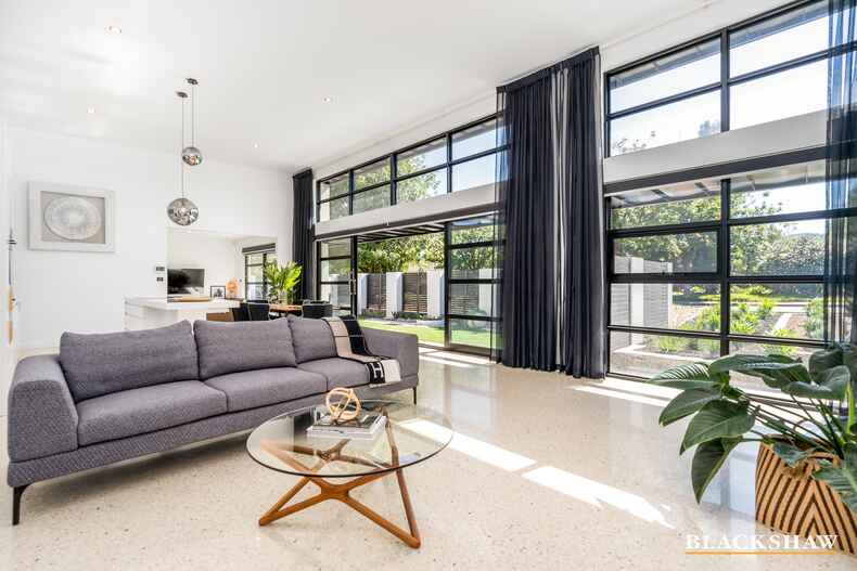 1 Dibbs Street Ainslie
