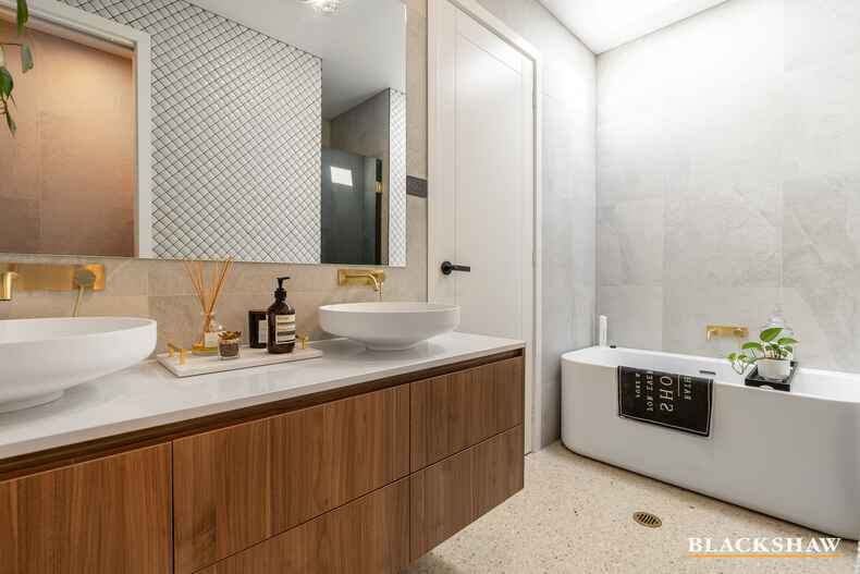 1 Dibbs Street Ainslie