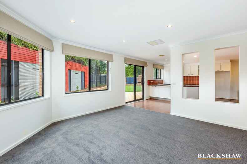 8 Clarendon Street Amaroo