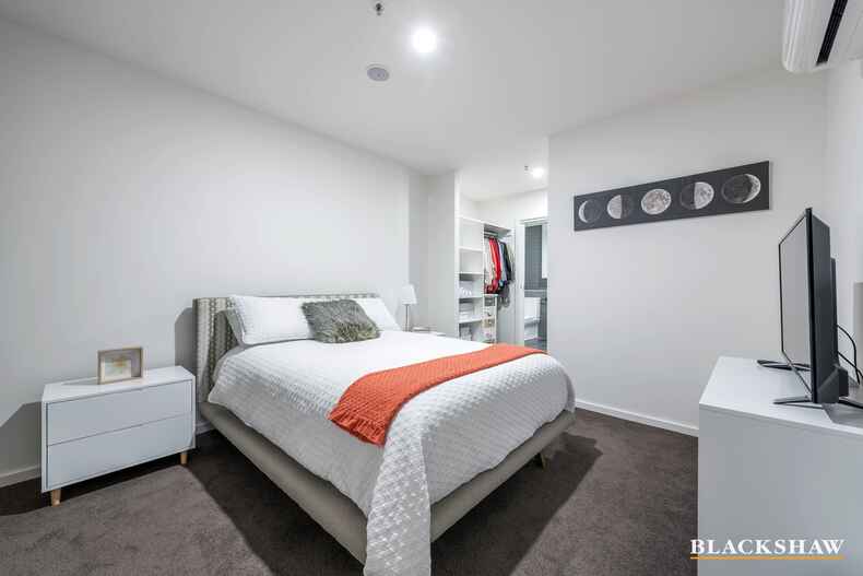 318/1 Anthony Rolfe Avenue Gungahlin