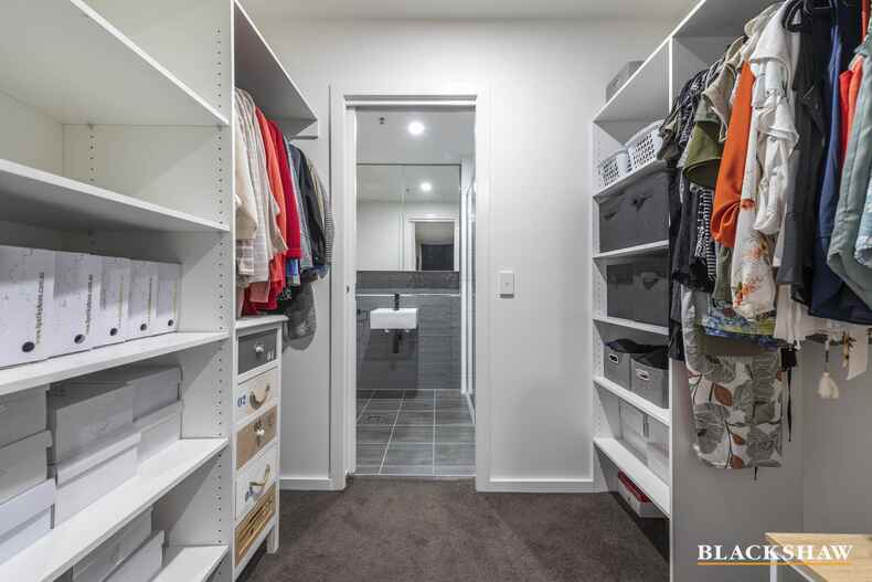 318/1 Anthony Rolfe Avenue Gungahlin