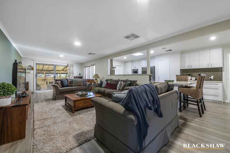 76 Nemarang Crescent Waramanga
