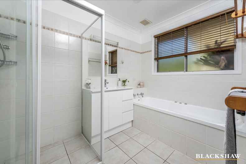 76 Nemarang Crescent Waramanga
