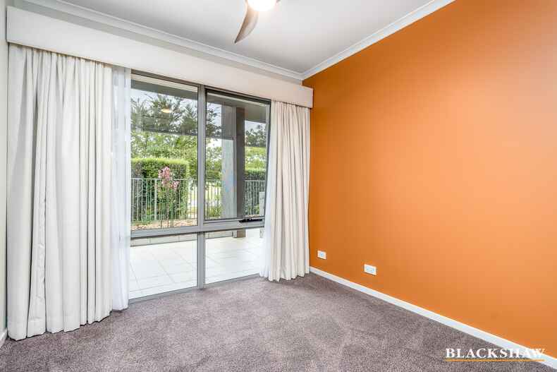 1/75 Elizabeth Jolley Crescent Franklin