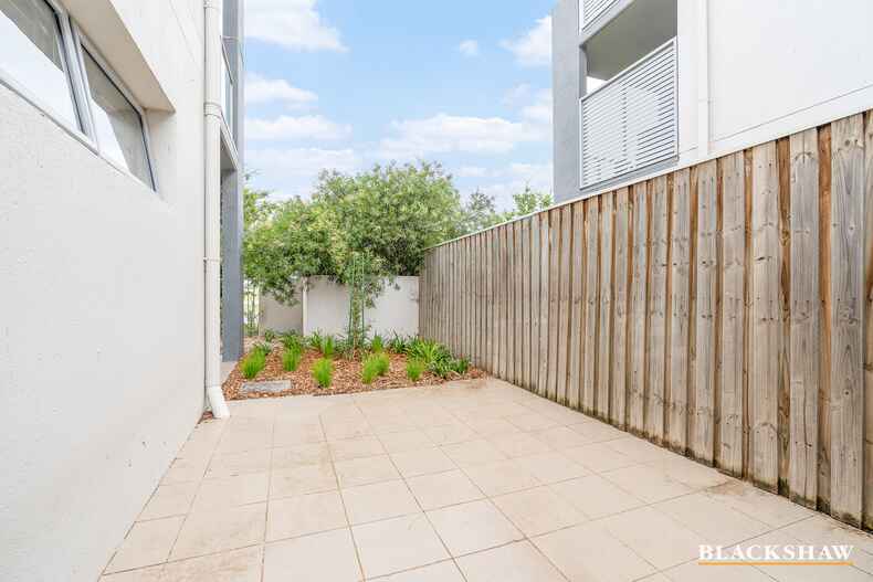1/75 Elizabeth Jolley Crescent Franklin