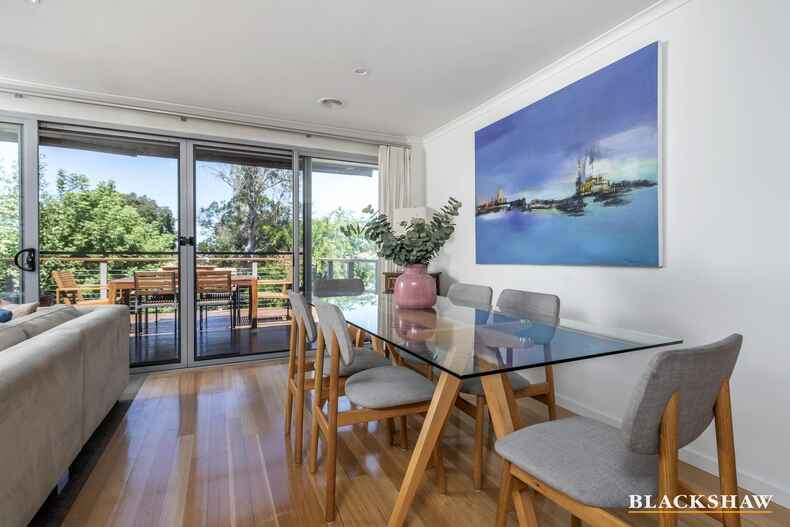 22 Nunan Crescent Oxley