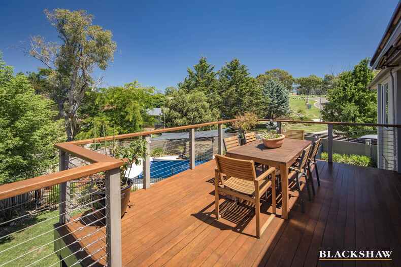22 Nunan Crescent Oxley