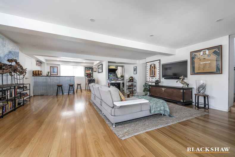 22 Nunan Crescent Oxley