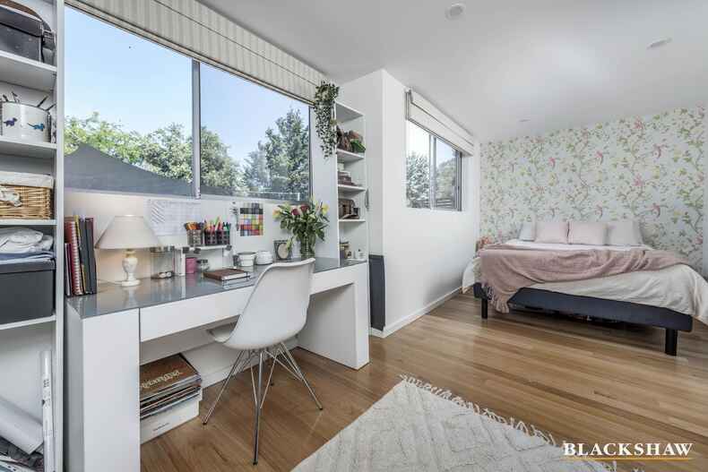 22 Nunan Crescent Oxley