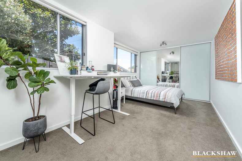 22 Nunan Crescent Oxley