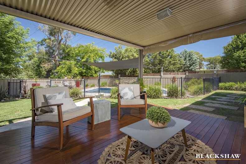 22 Nunan Crescent Oxley