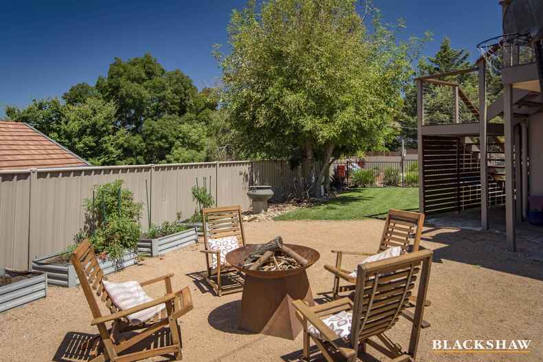 22 Nunan Crescent Oxley