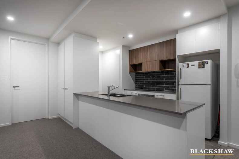 135/15 Irving Street Phillip