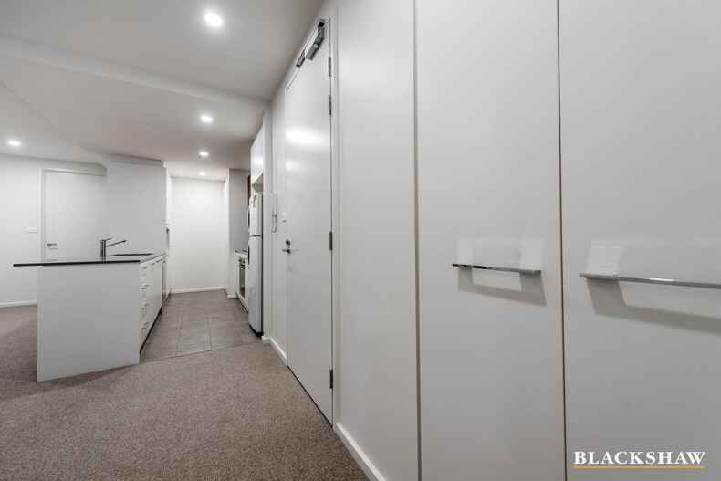 135/15 Irving Street Phillip