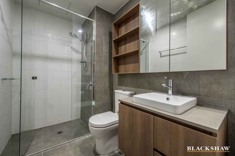 135/15 Irving Street Phillip