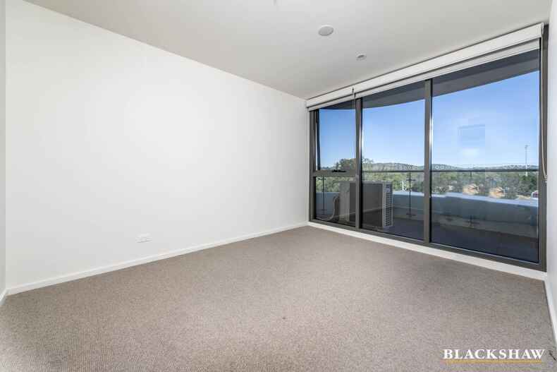 135/15 Irving Street Phillip