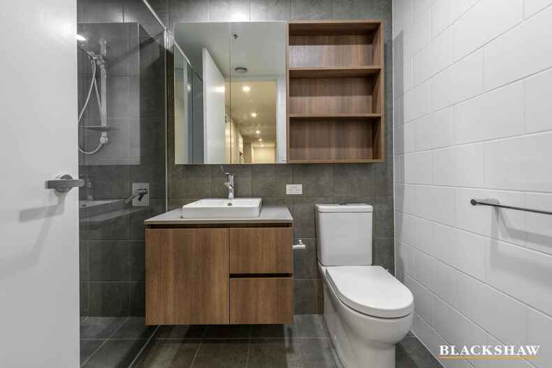 135/15 Irving Street Phillip