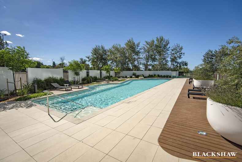 135/15 Irving Street Phillip