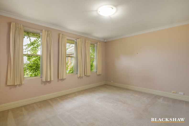 6/3 Ovens Street Kingston