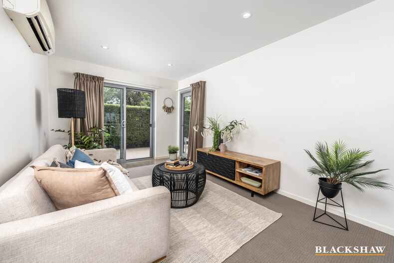 2/10 Ipima Street Braddon