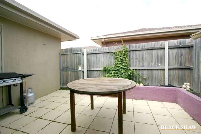 2/28 Rollston Street Amaroo