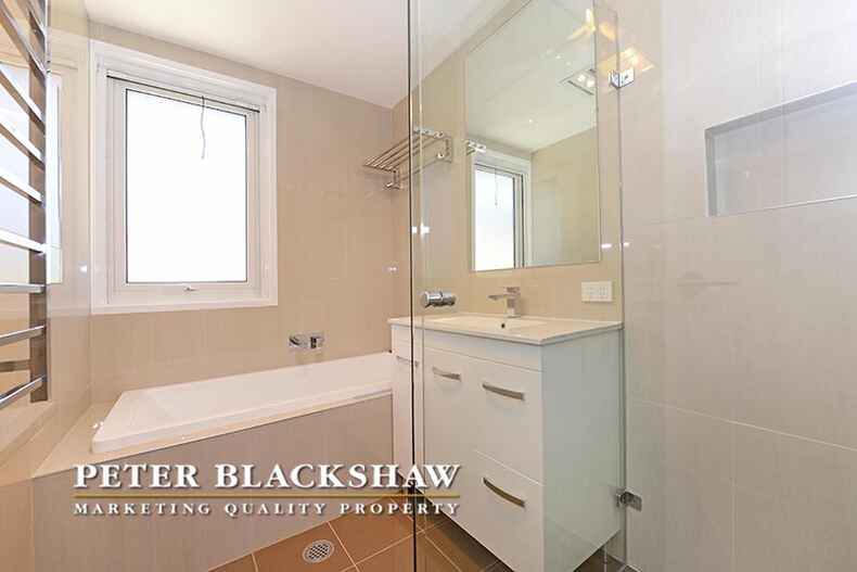 1 Sinclair Street Kambah