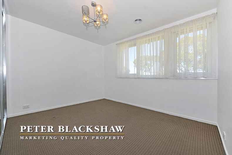 1 Sinclair Street Kambah