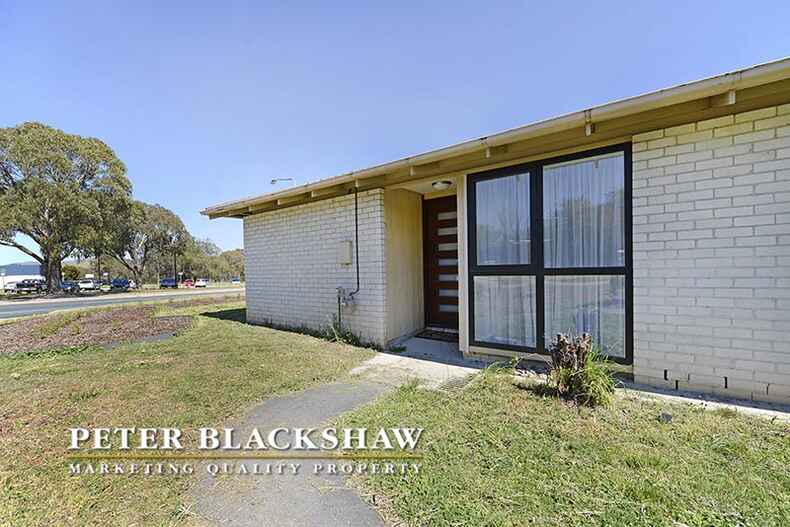 1 Sinclair Street Kambah