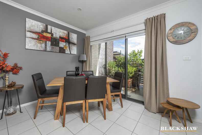 16/86 Mawson Drive Mawson