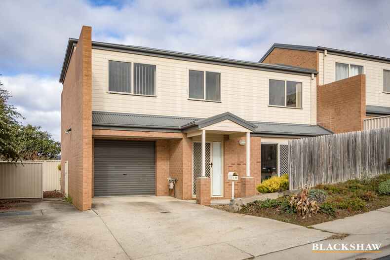 4/30 Ross Road Queanbeyan